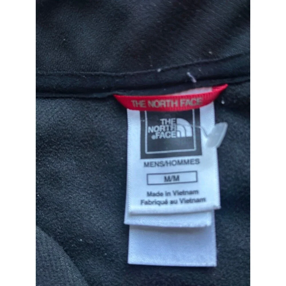 The North Face Unisex Vapor Wick Pullover 3/4 Zip Casual Lightweight Jacket M